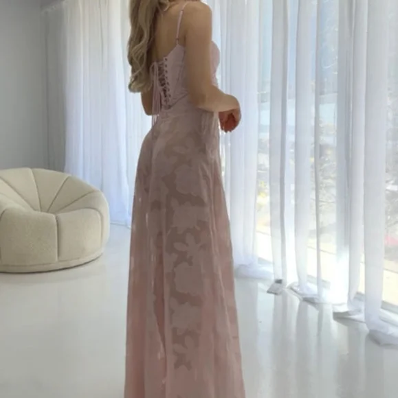 house of CB Blush pink seren maxi dress - Picture 7 of 11